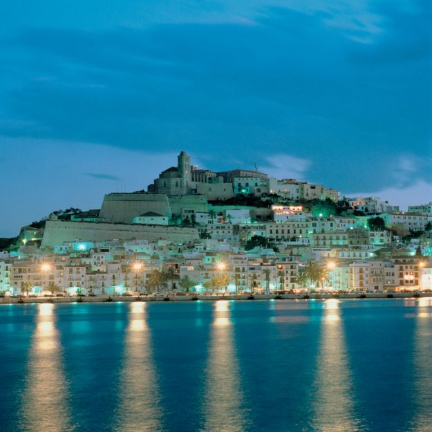 Vistas de Dalt Vila