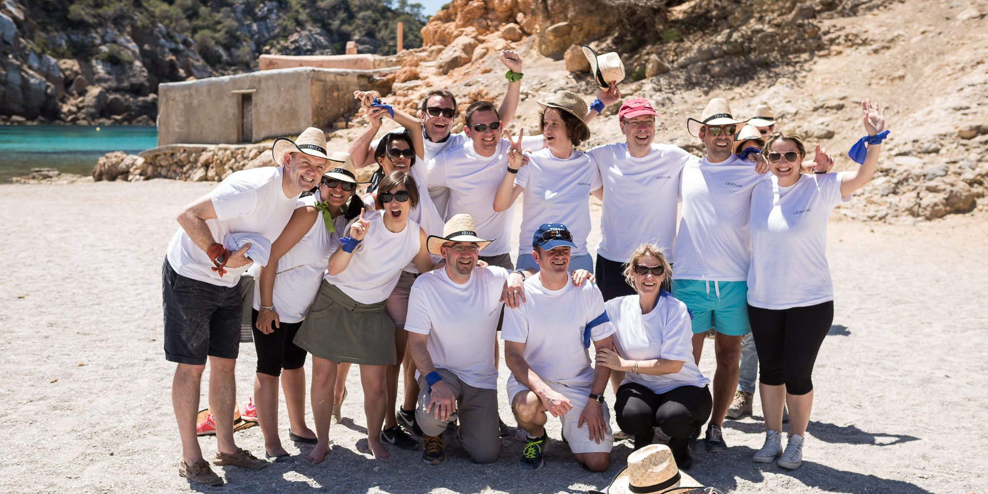 Grupo trabajadores playa Grupo trabajadores playa